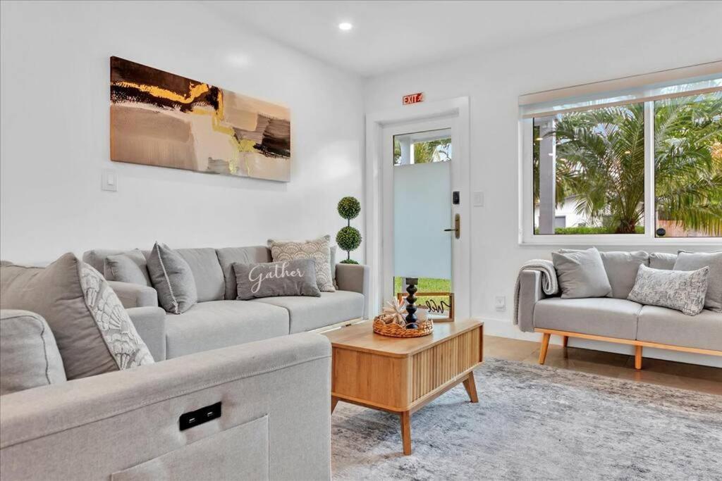 Holiday home Sunny Days Getaway, 5bd Heated Pool Family Home! Fort Lauderdale