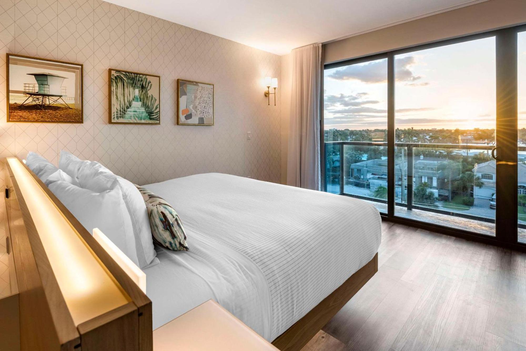 Cambria Lauderdale Hotel Fort Lauderdale