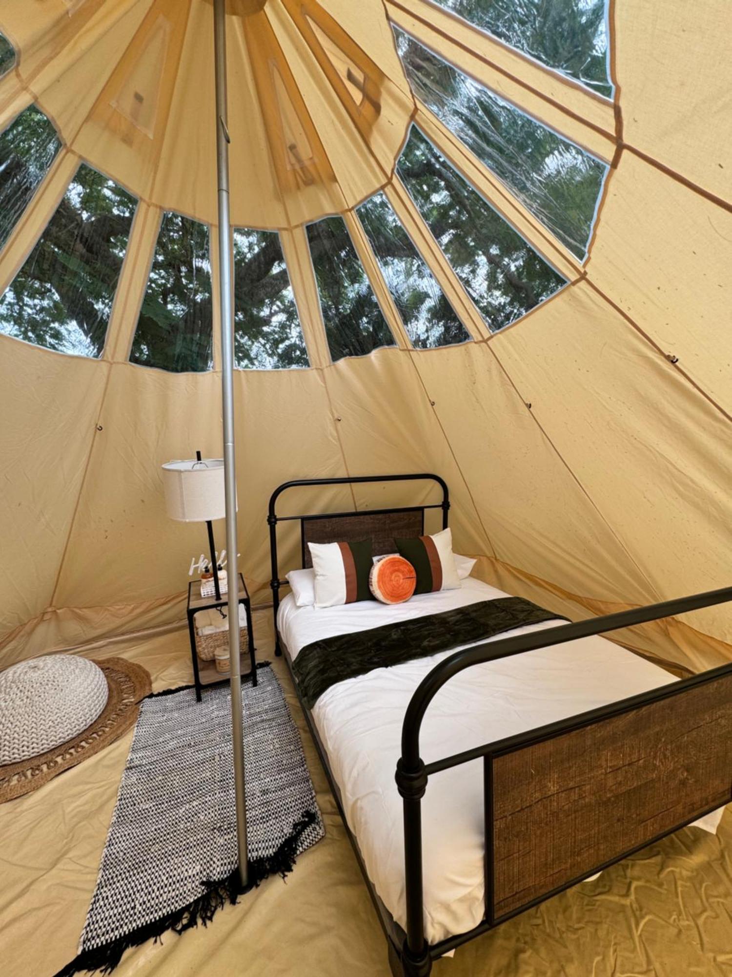 Star Gazing Glamping