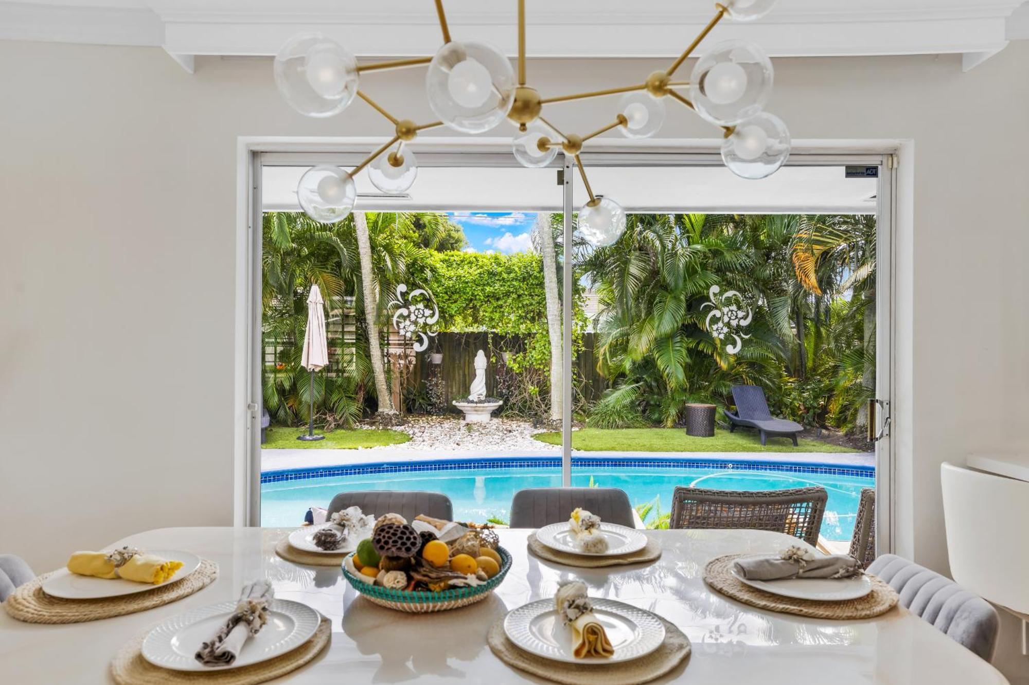 Sunshine State - Your Private Lauderdale Retreat Holiday home *