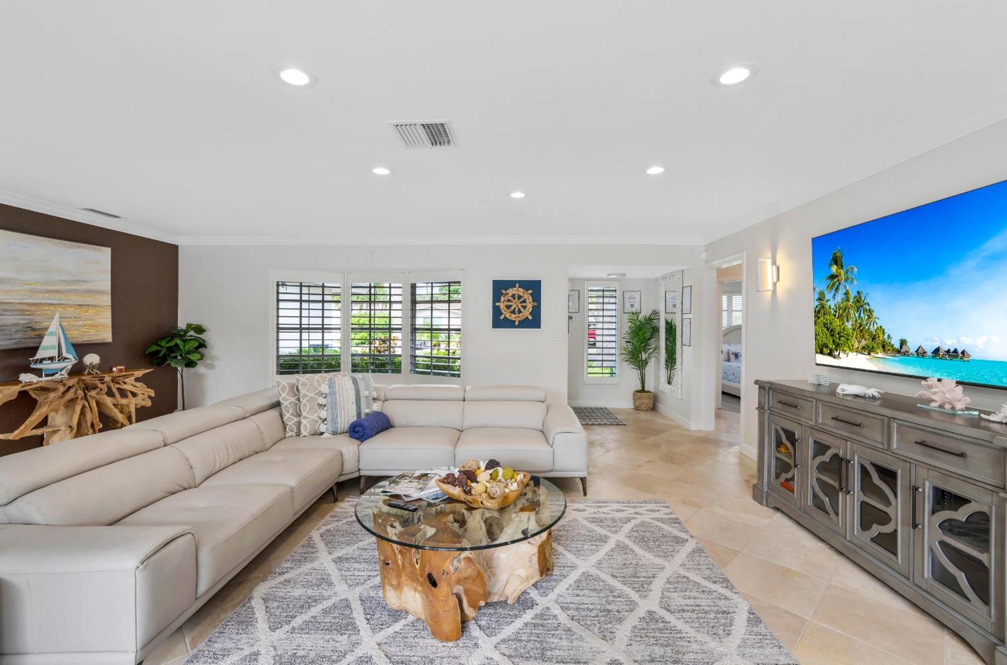 Sunshine State - Your Private Lauderdale Retreat