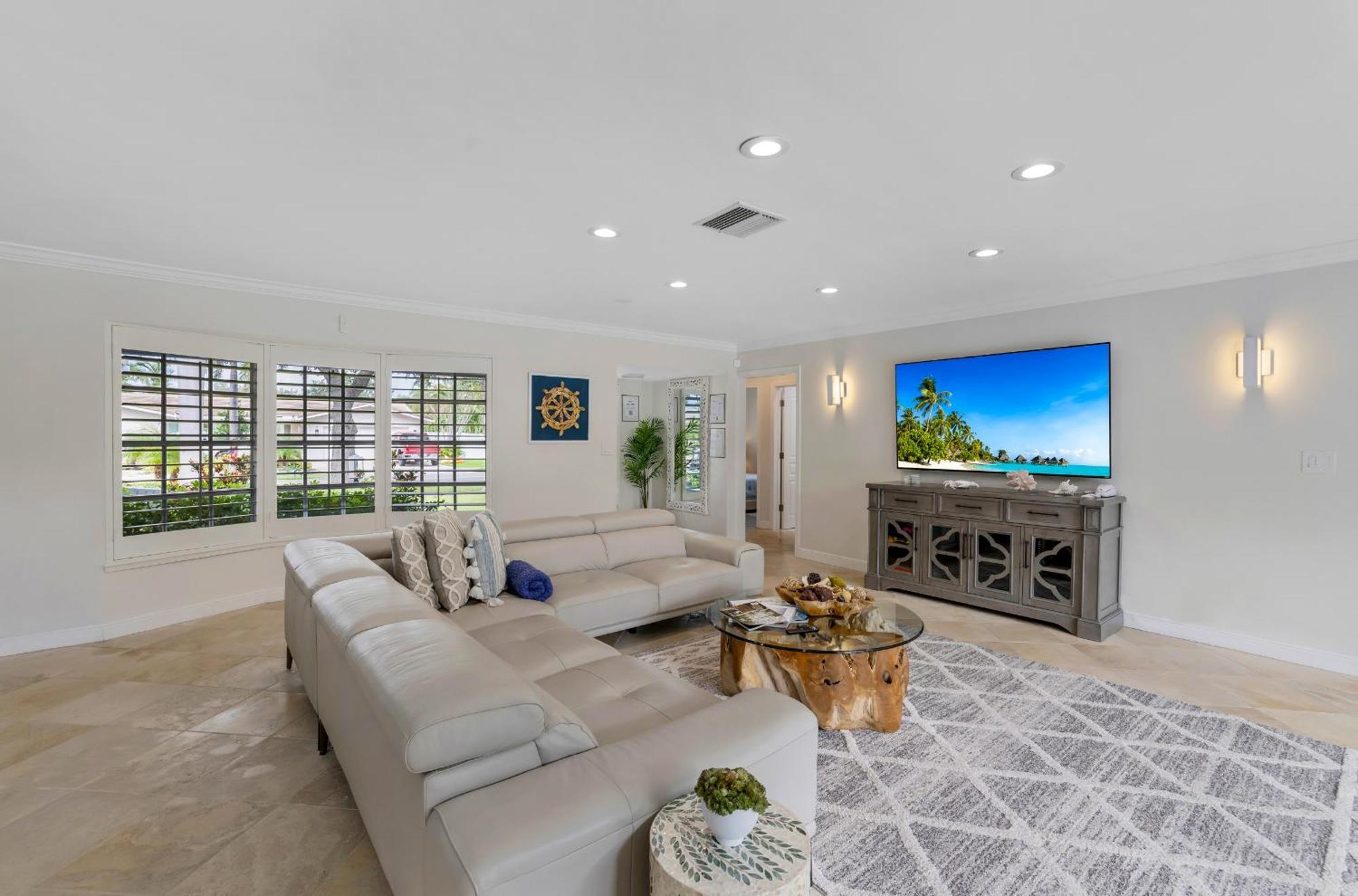 Sunshine State - Your Private Lauderdale Retreat Holiday home *