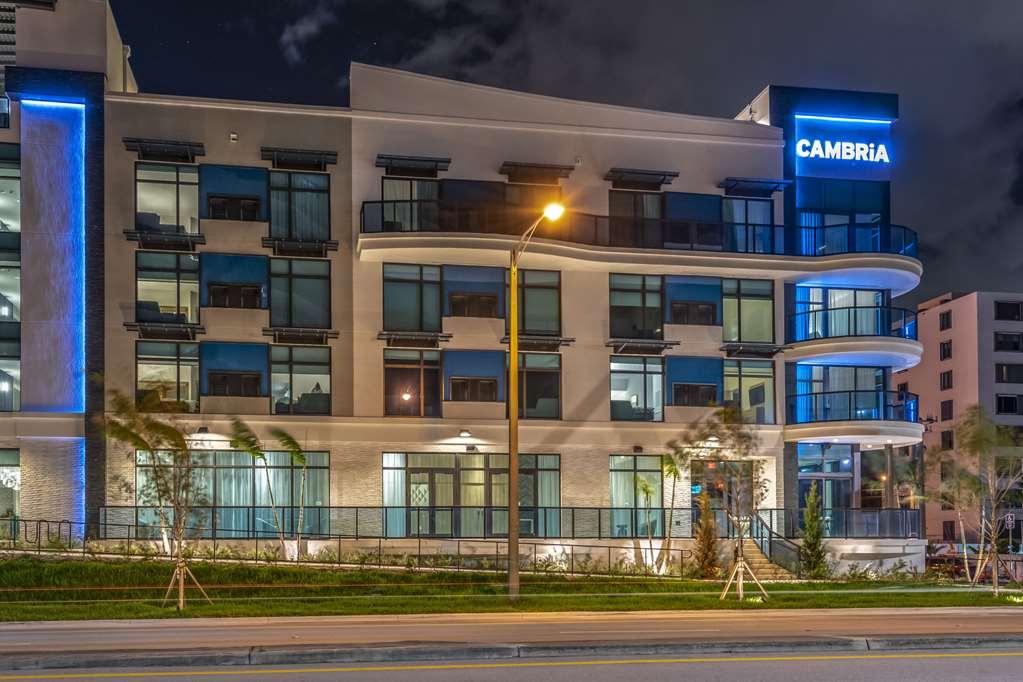 Cambria Lauderdale Hotel
