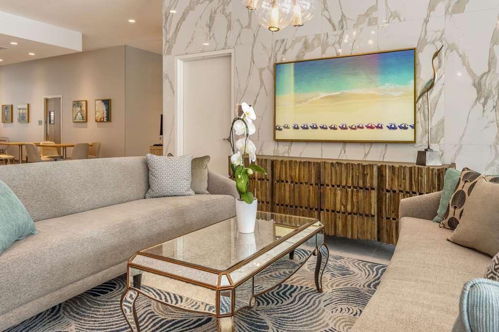 Hotel Cambria Lauderdale 3*