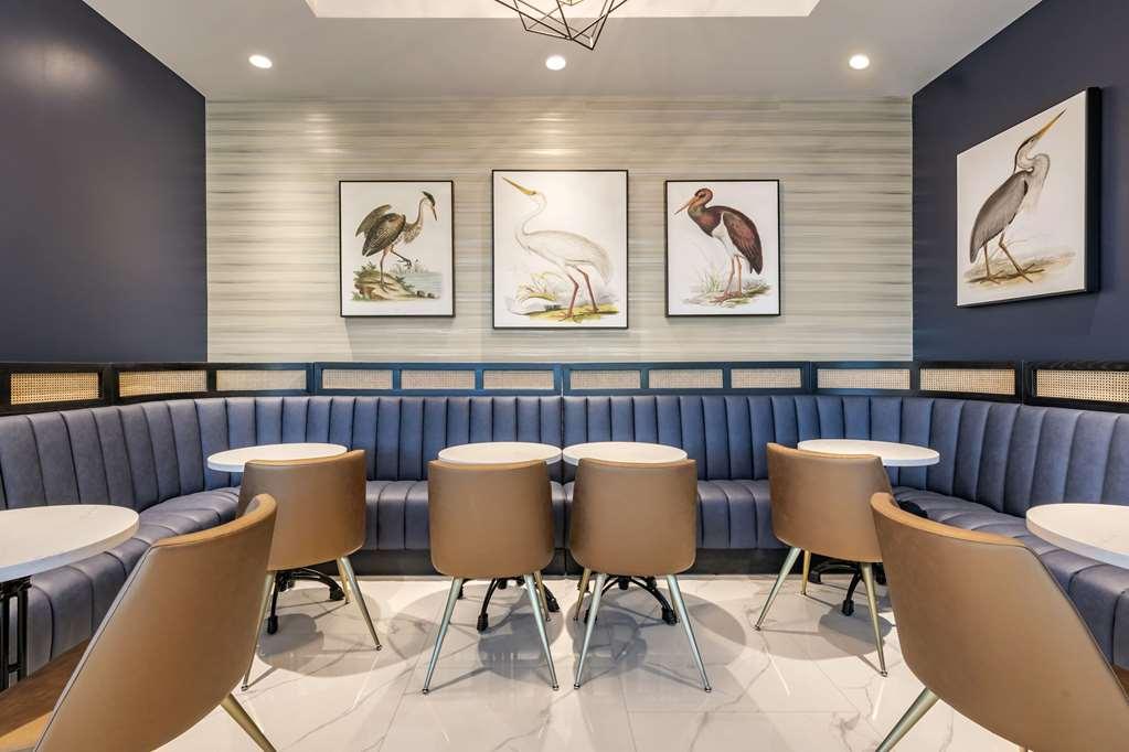 Cambria Lauderdale Hotel
