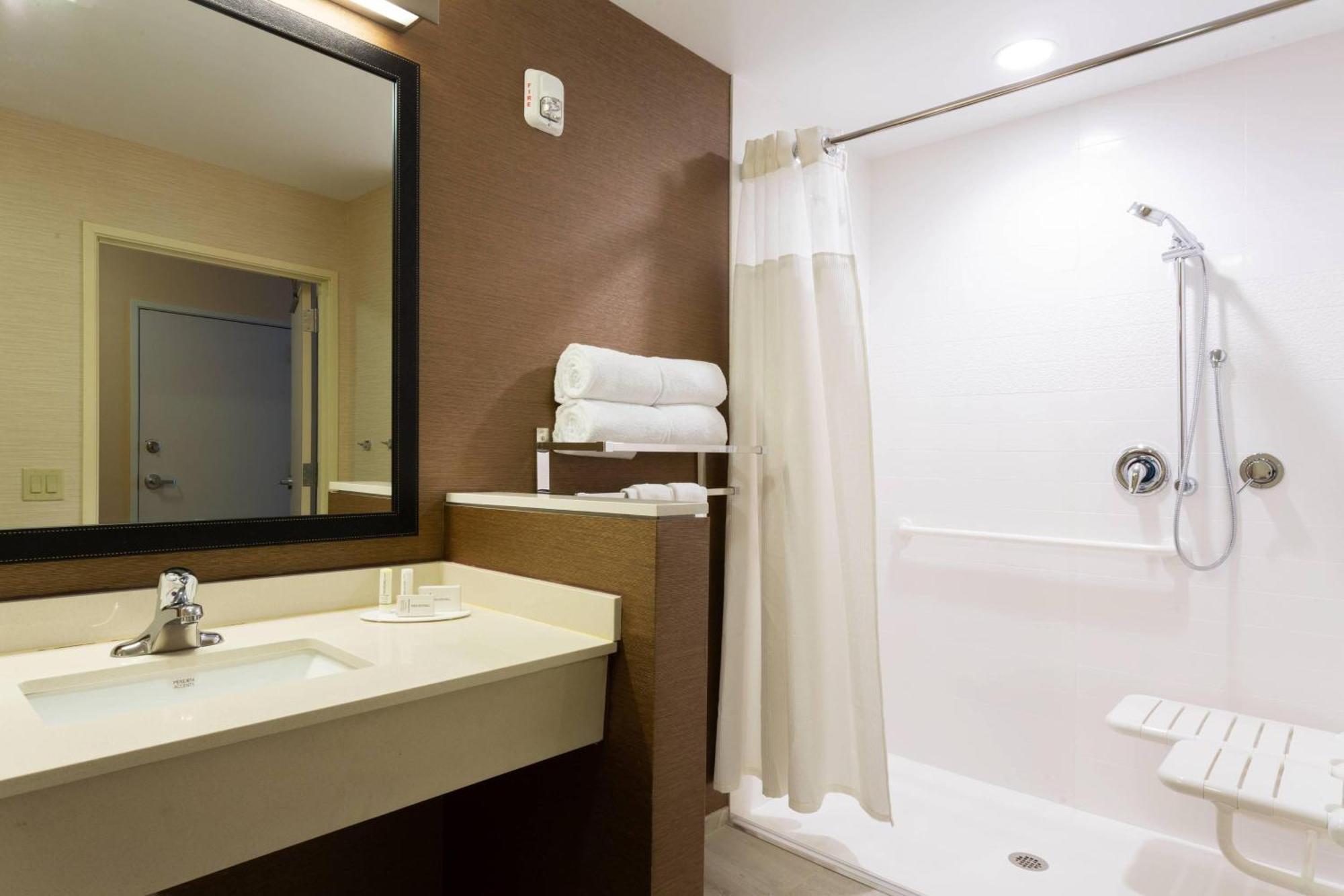 Fairfield & By Marriott Lauderdale Downtown/las Olas Hotel 3*