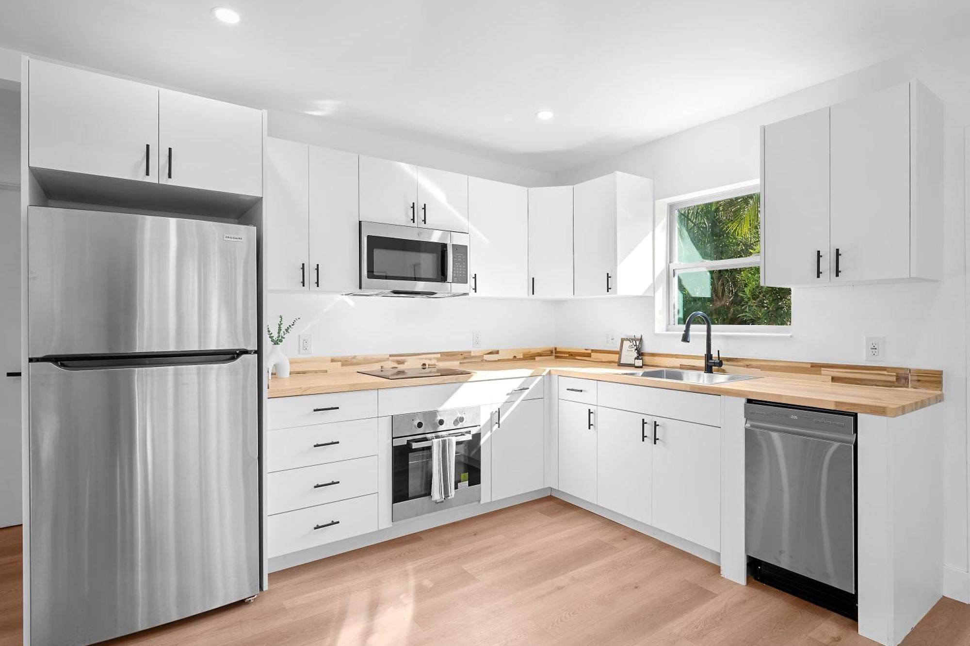 921 2 Apartment