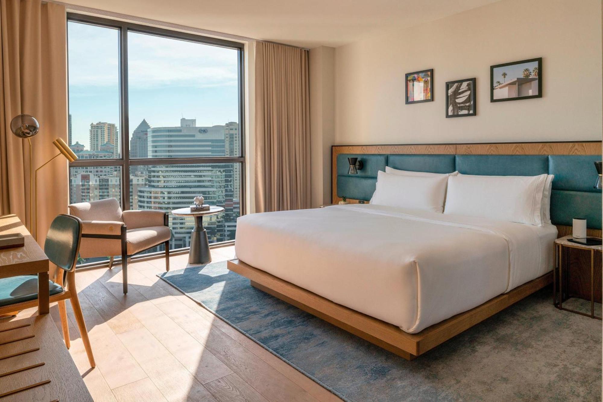 The Dalmar, Lauderdale, A Tribute Portfolio