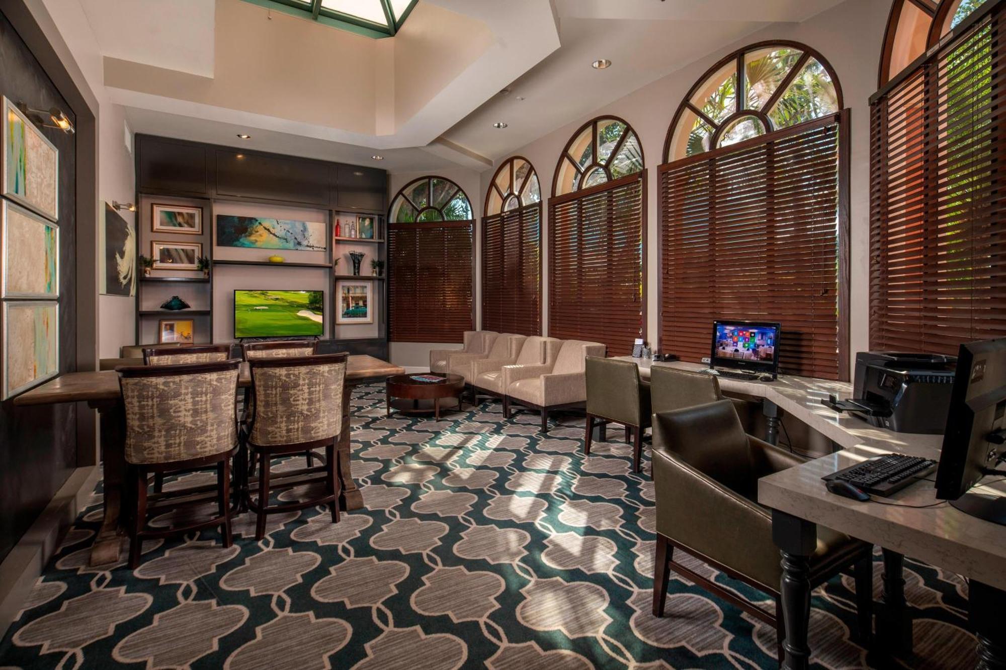 Sheraton Lauderdale At Cypress Creek 3*