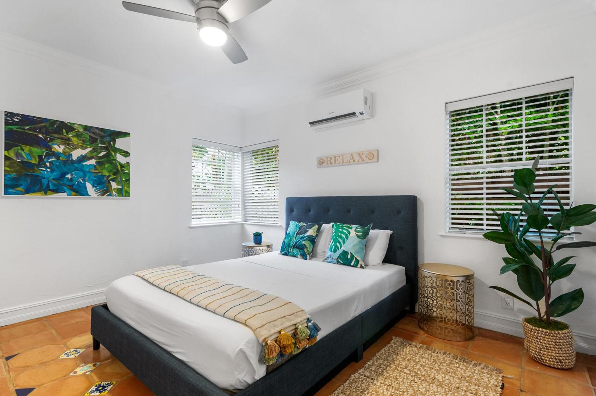 Aparthotel Alani Bay 4*