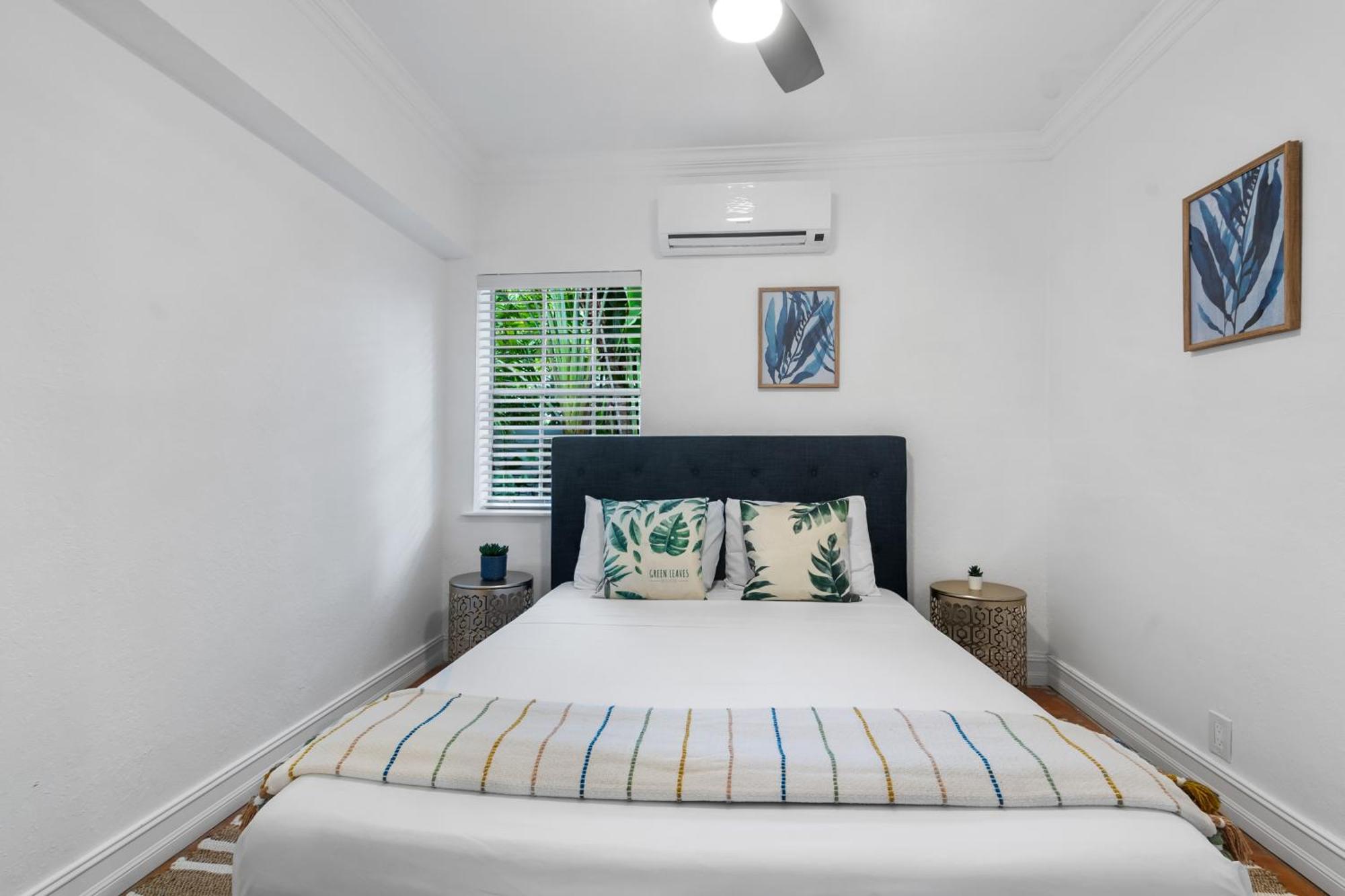 Alani Bay Aparthotel 4*
