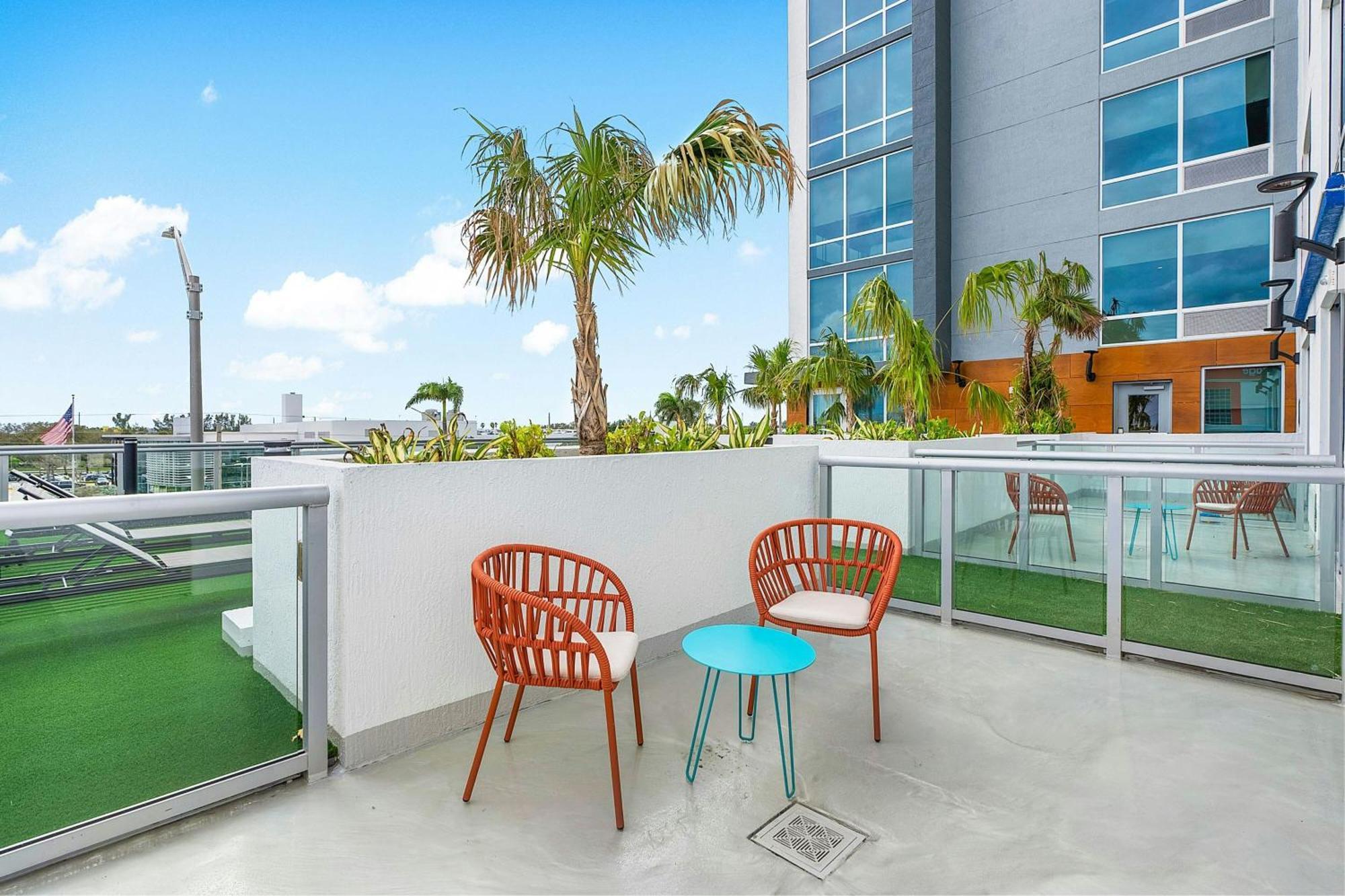Hotel Aloft Lauderdale Airport & Cruise Port Fort Lauderdale