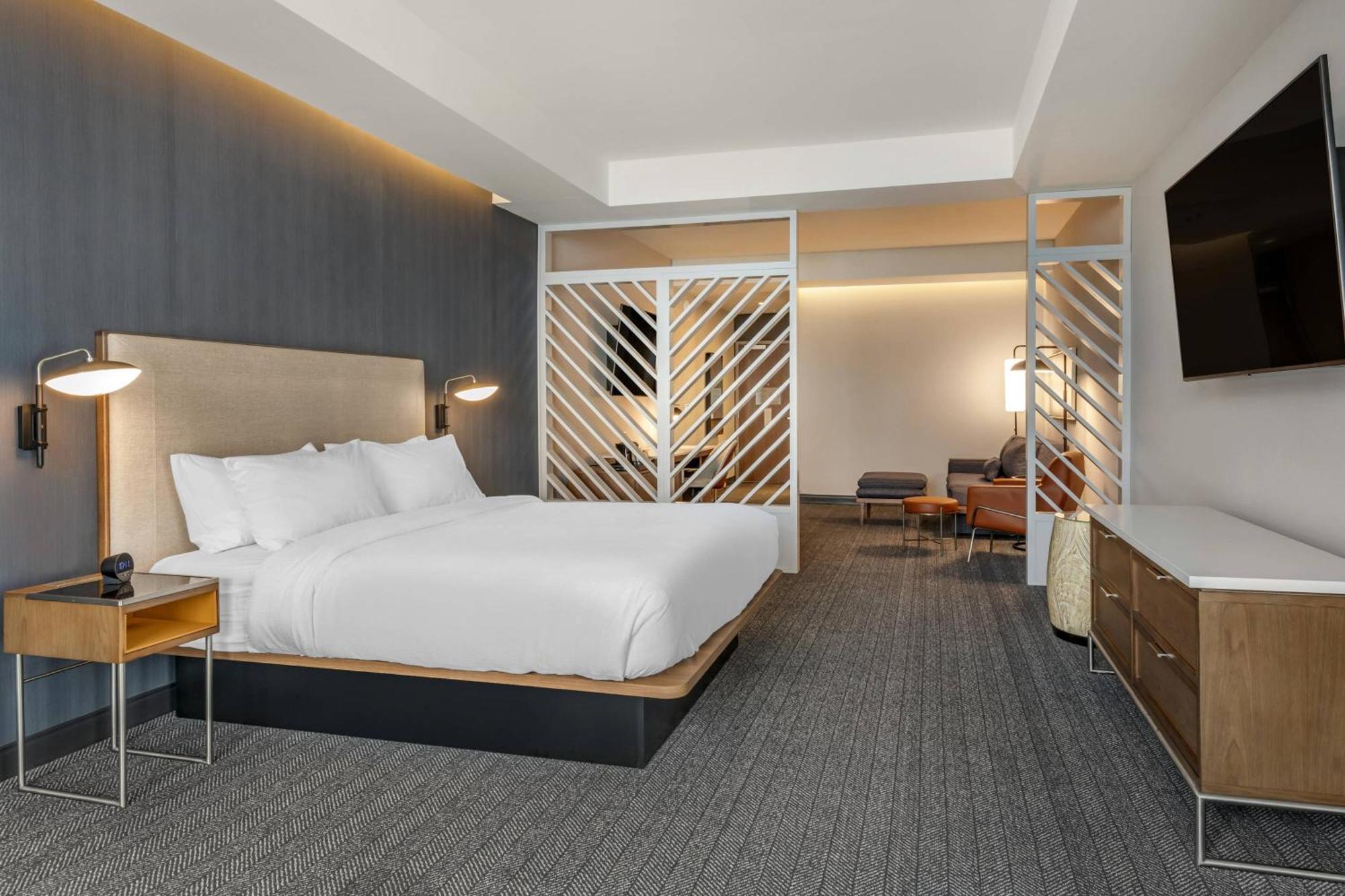 Courtyard By Marriott Lauderdale Downtown 3*