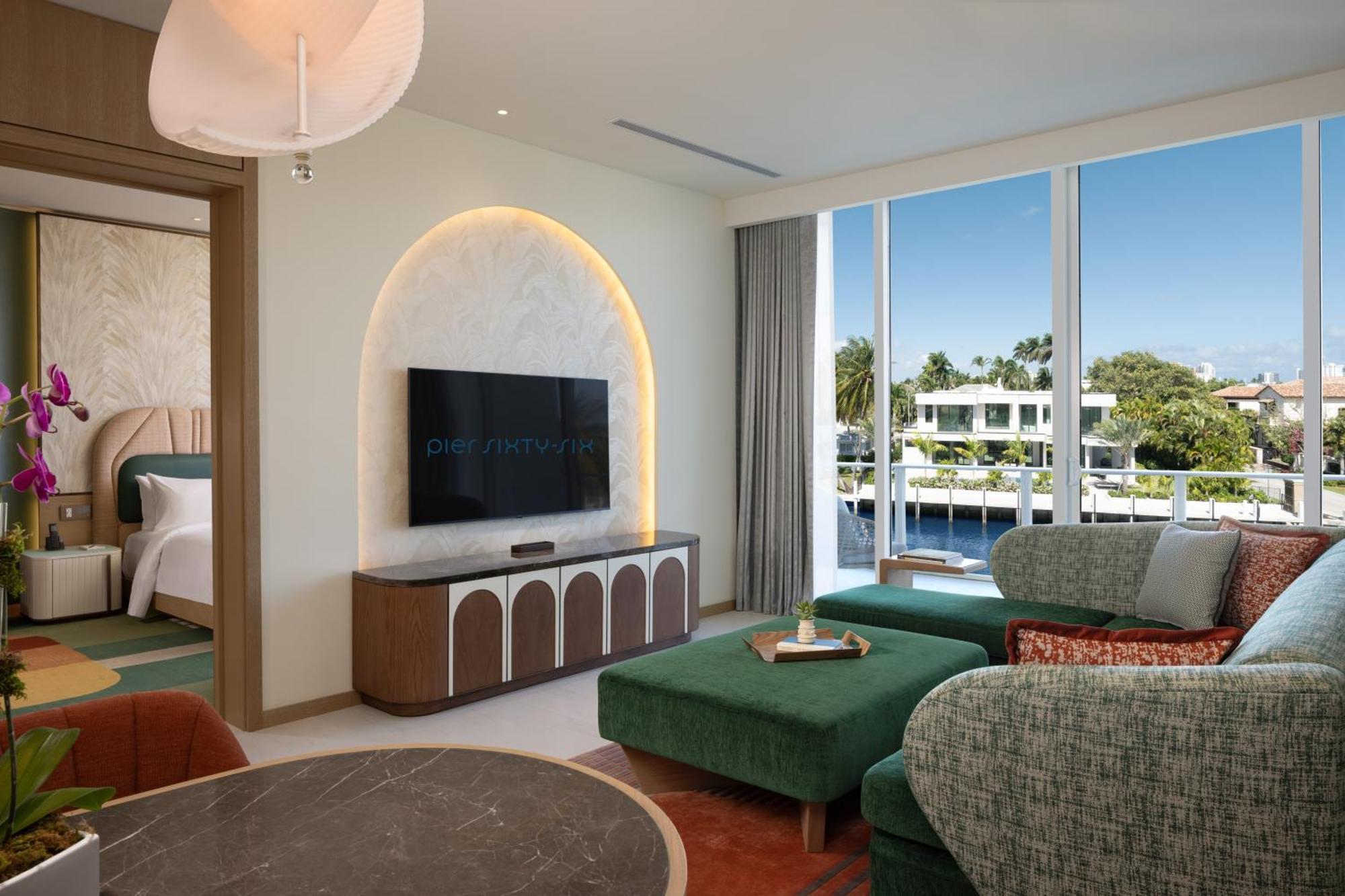 Hotel Pier Sixty-six