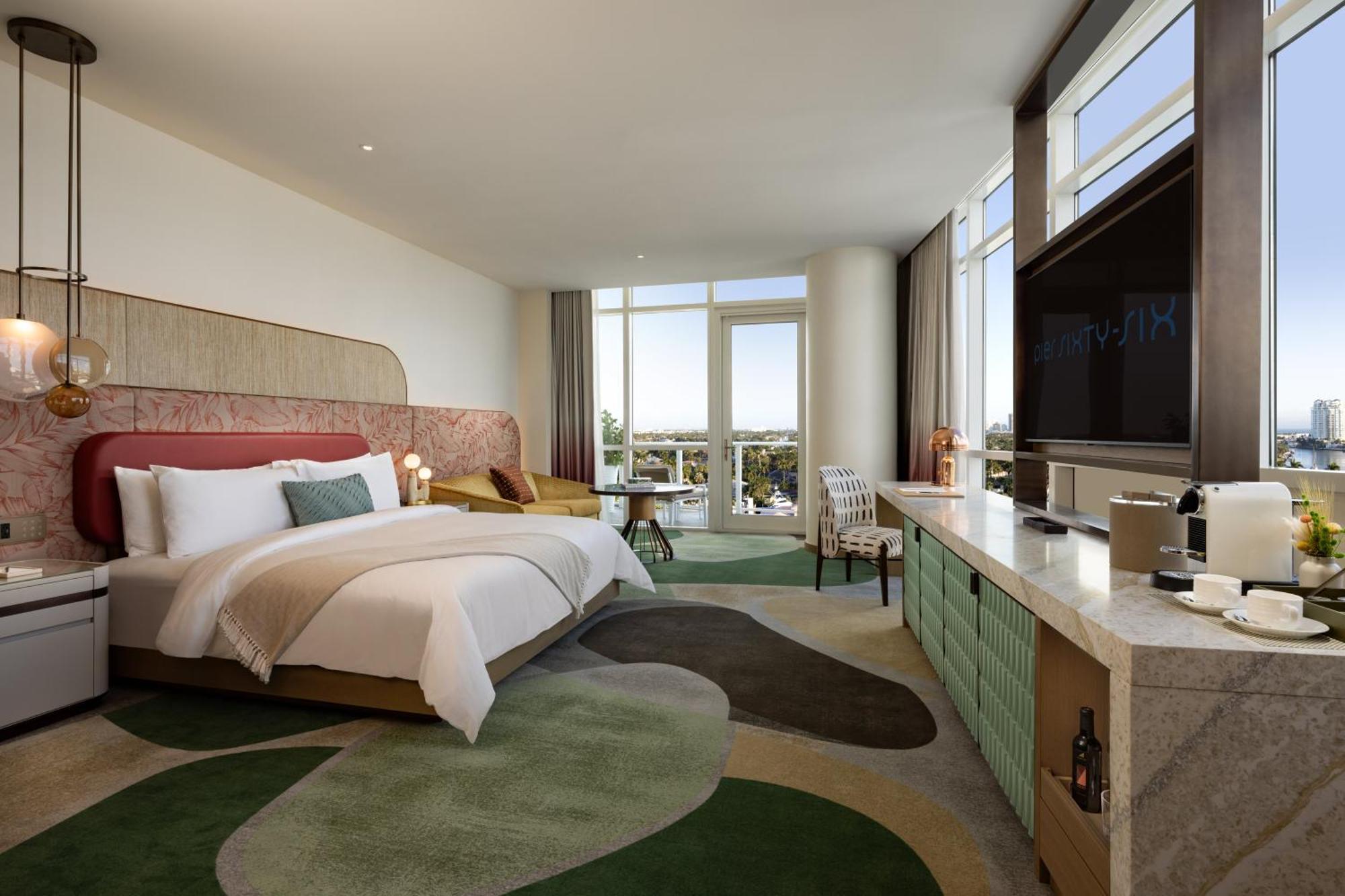 Pier Sixty-six Hotel