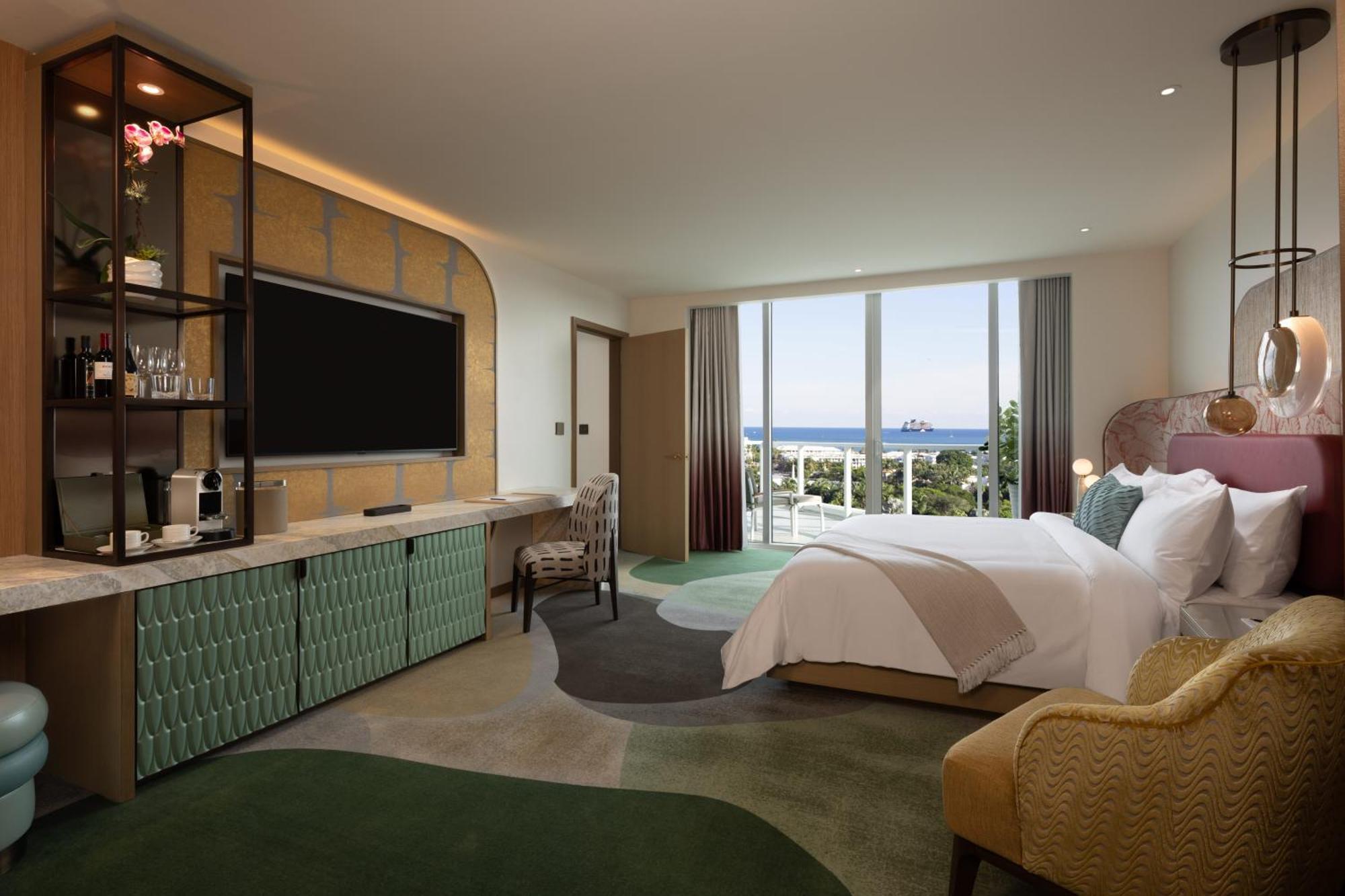 Hotel Pier Sixty-six