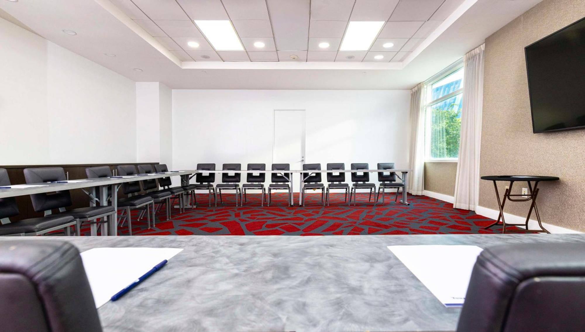 Gallery One - A Doubletree By Hilton Fort Lauderdale