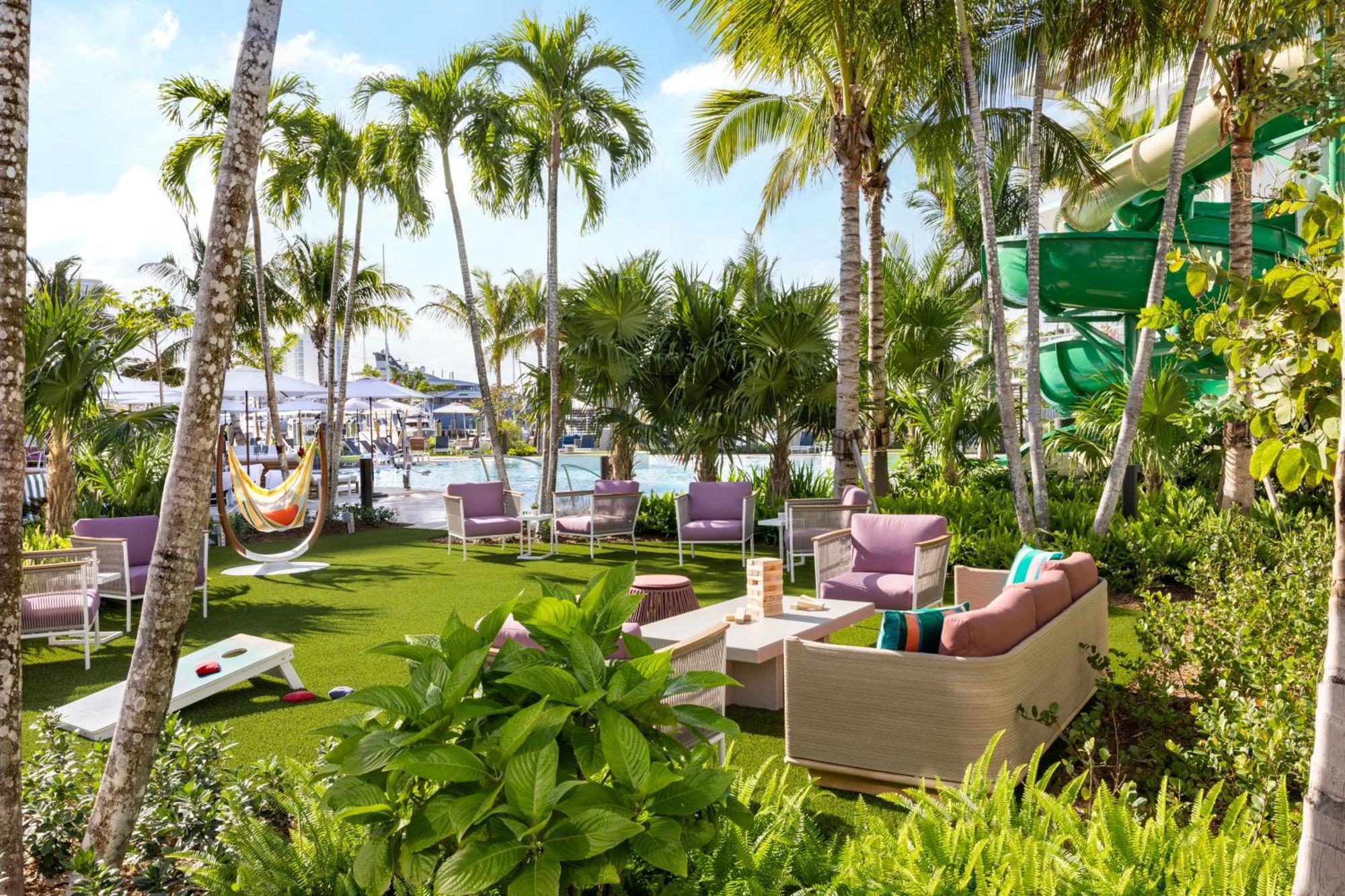 Hotel Pier Sixty-six