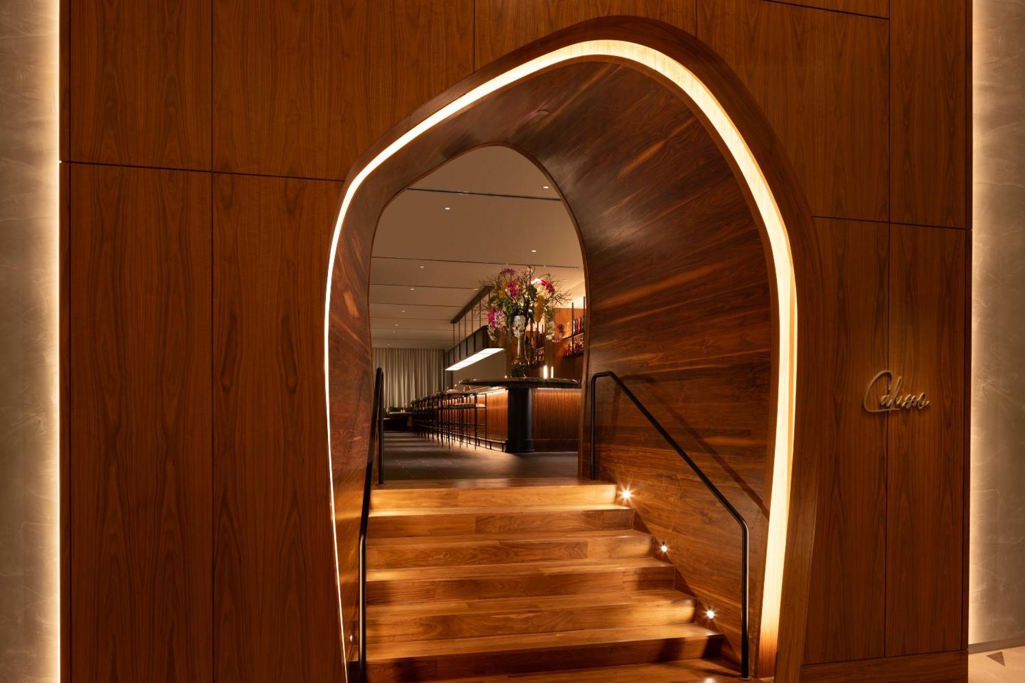 Pier Sixty-six Hotel 5*