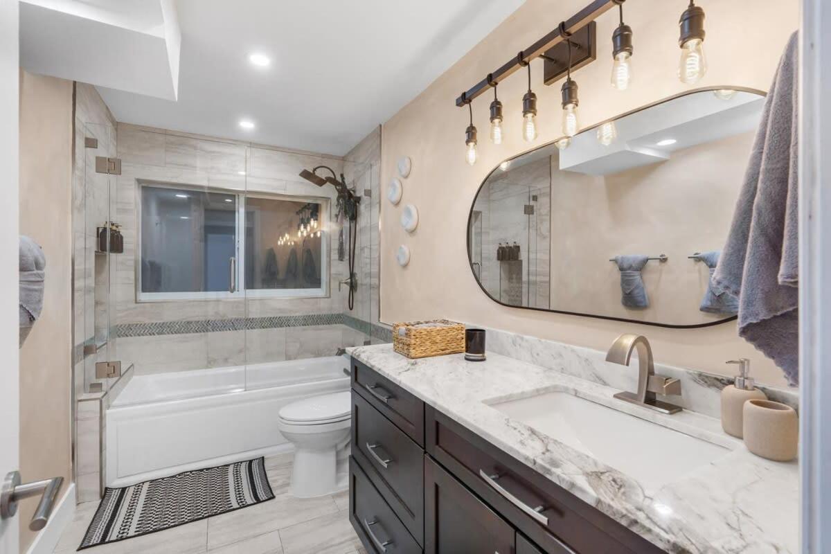 Huge Heated Pool With Gameroom Villa Fort Lauderdale