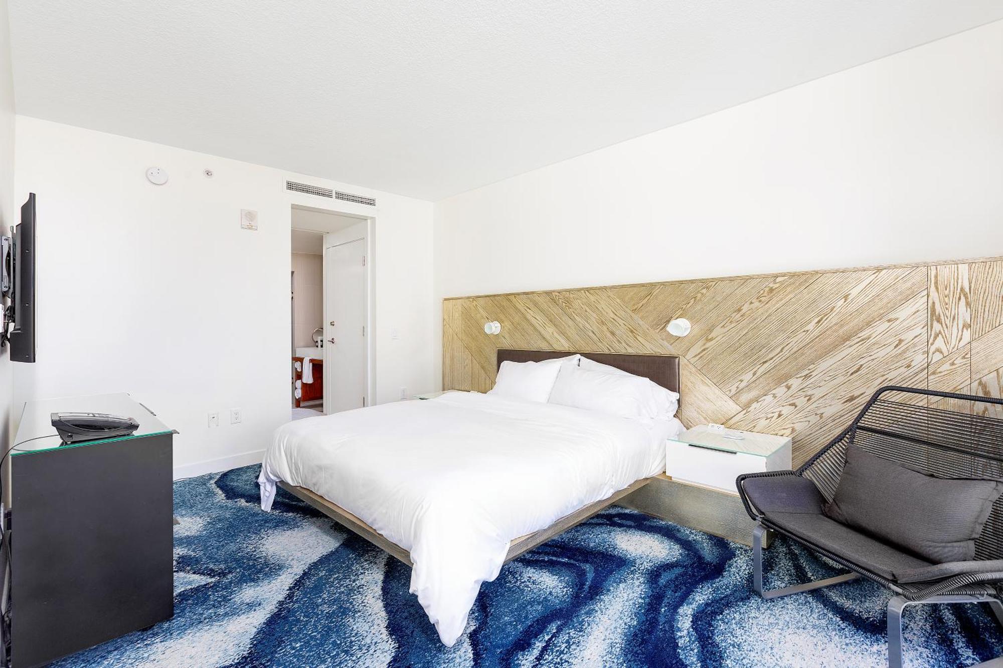 W Residences 2 Bed Unit - Beachfront And Luxe *