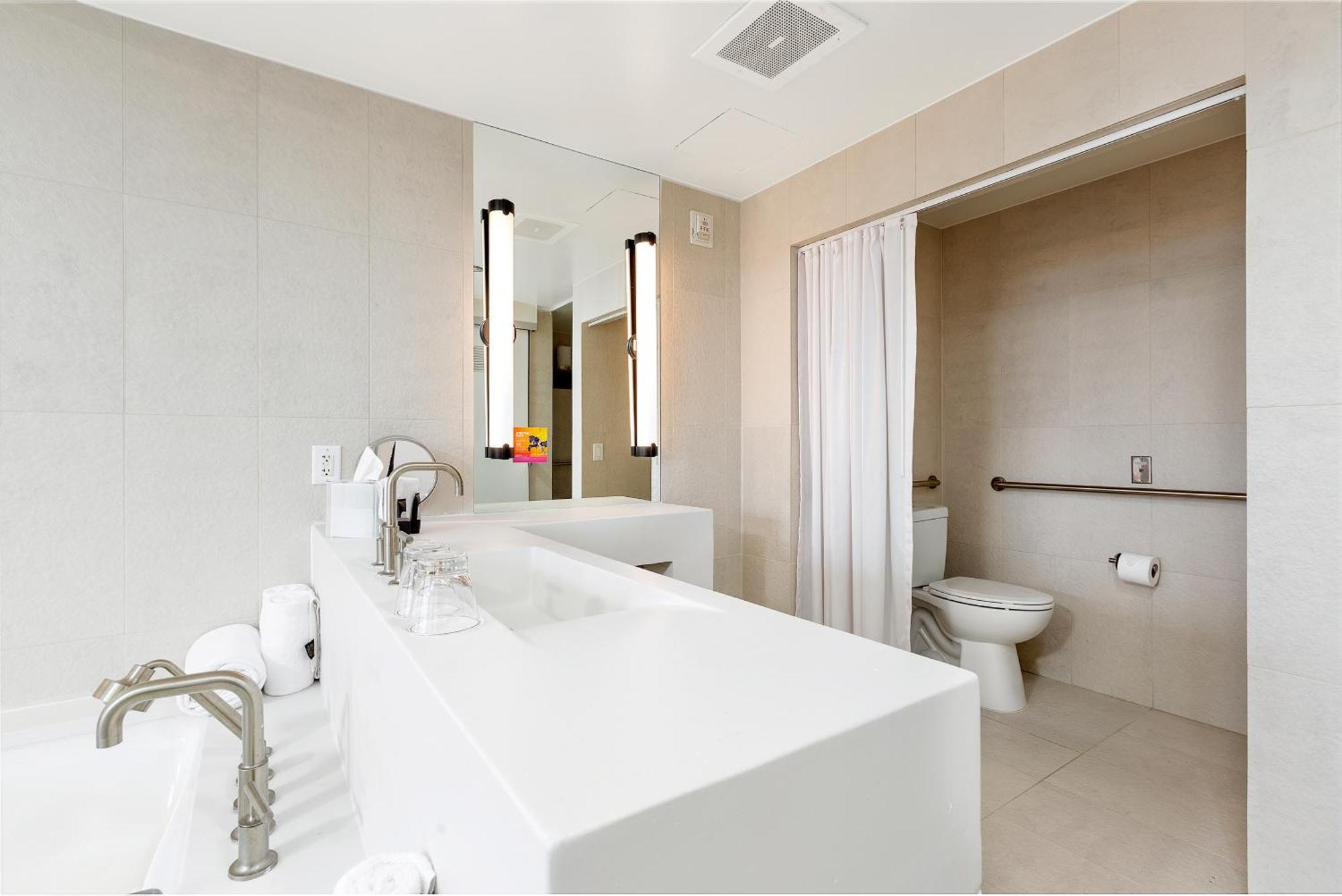 W Residences 2 Bed Unit - Beachfront And Luxe Apartment Fort Lauderdale