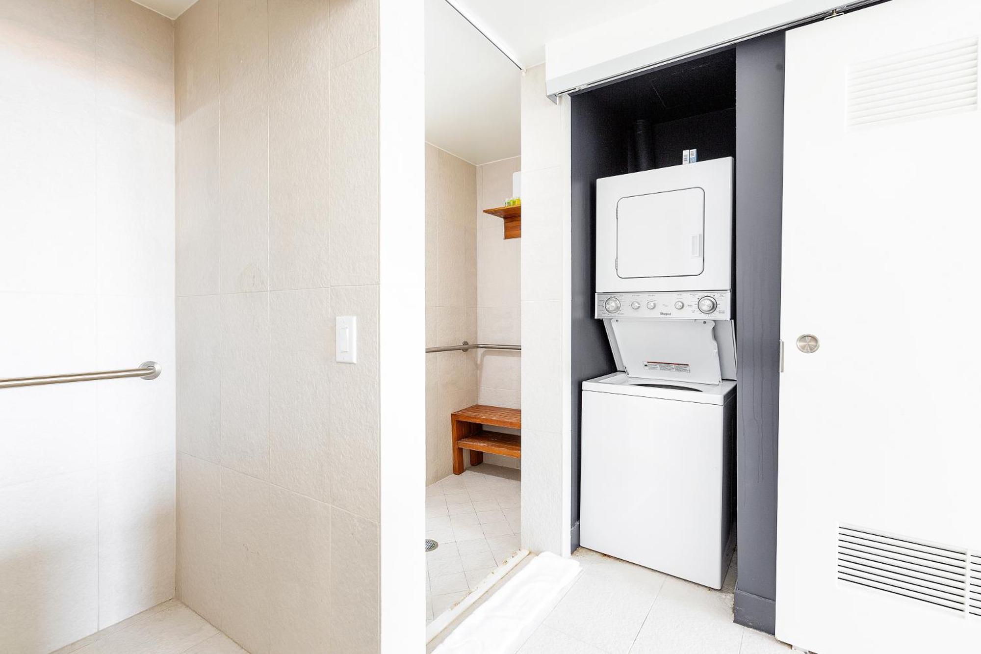 Apartment W Residences 2 Bed Unit - Beachfront And Luxe