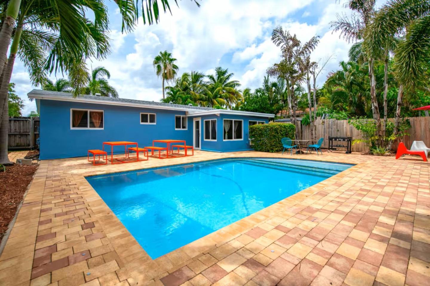 Holiday home 3br Villa! Amazing Pool, Bbq, Billiards, Near Beach!! Fort Lauderdale
