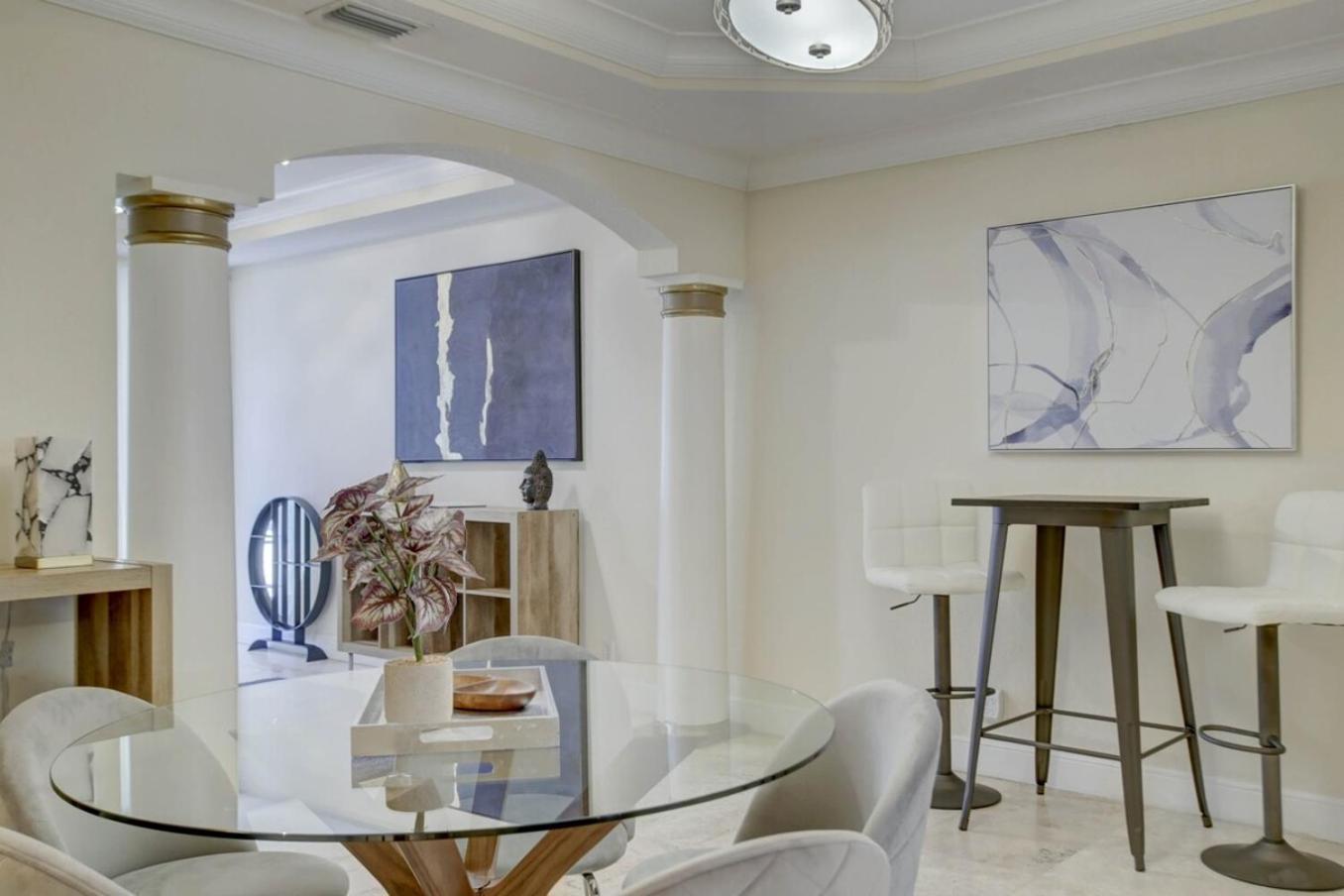 Private Patio Cali King Bed Sleeps 10 Fort Lauderdale