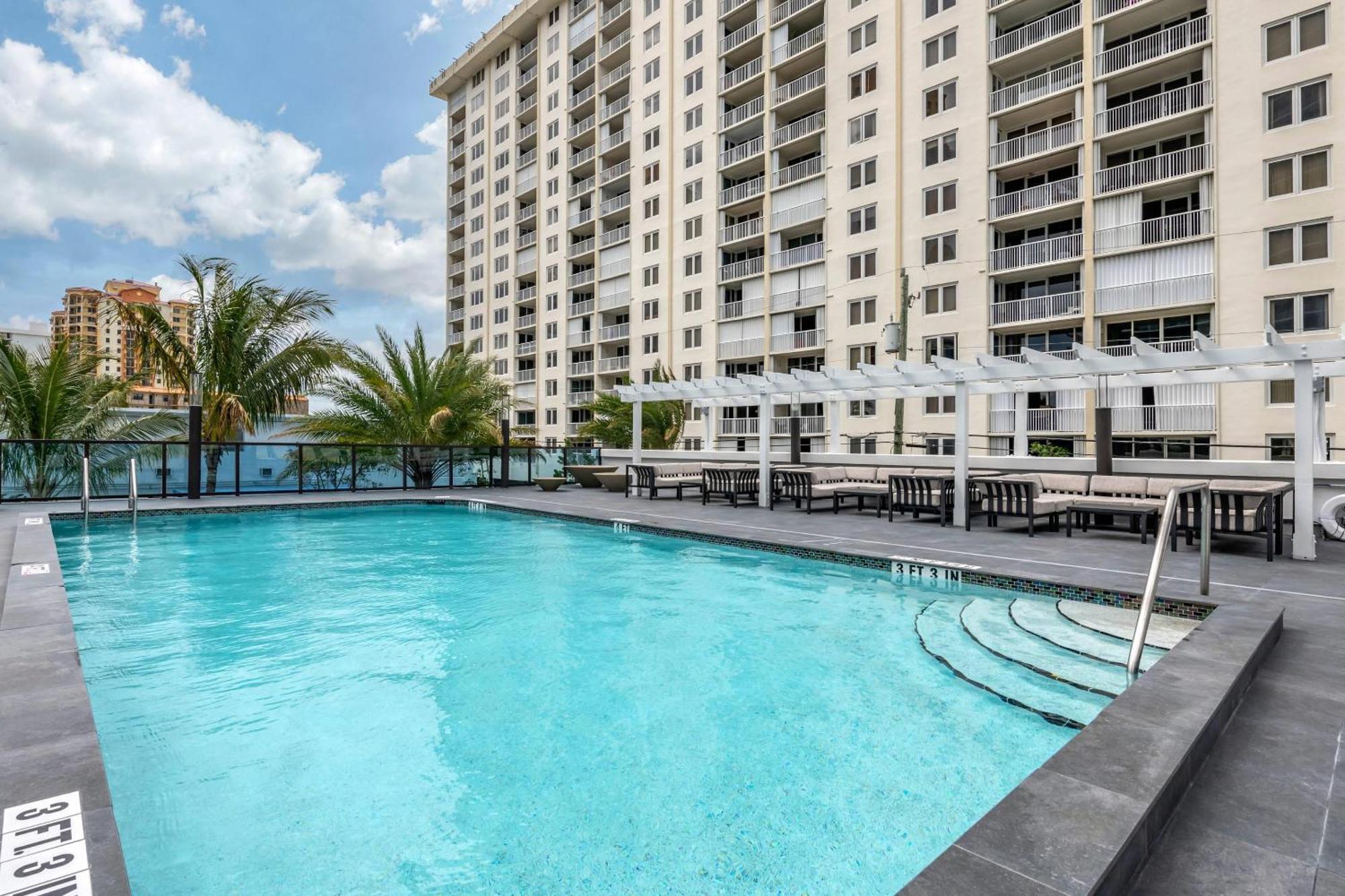 Cambria Lauderdale 3* Fort Lauderdale