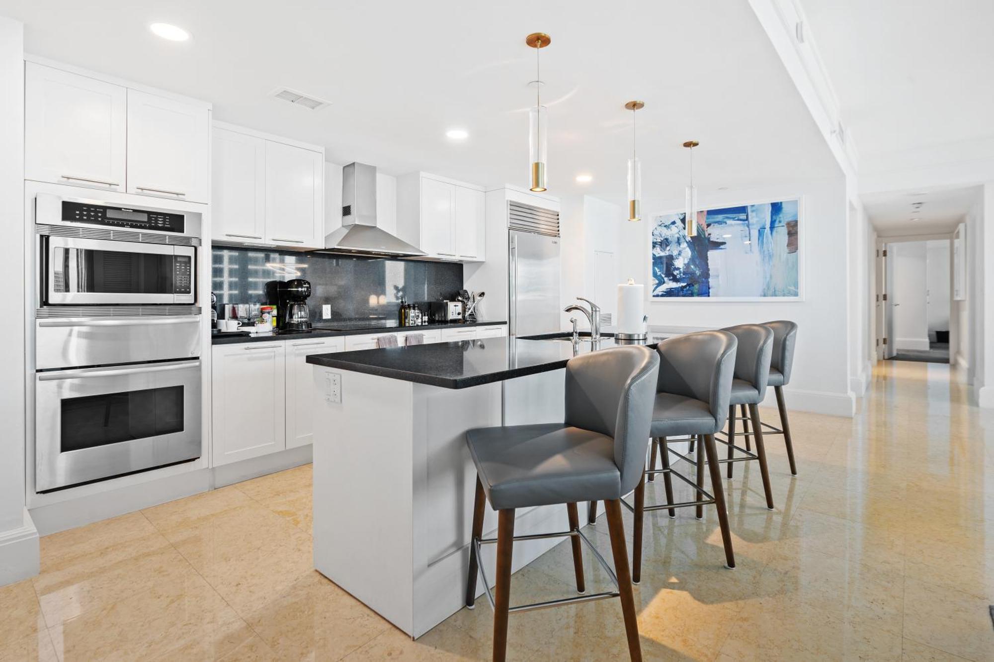 Ritz-carlton Luxury Oceanview 3-bedroom * Fort Lauderdale