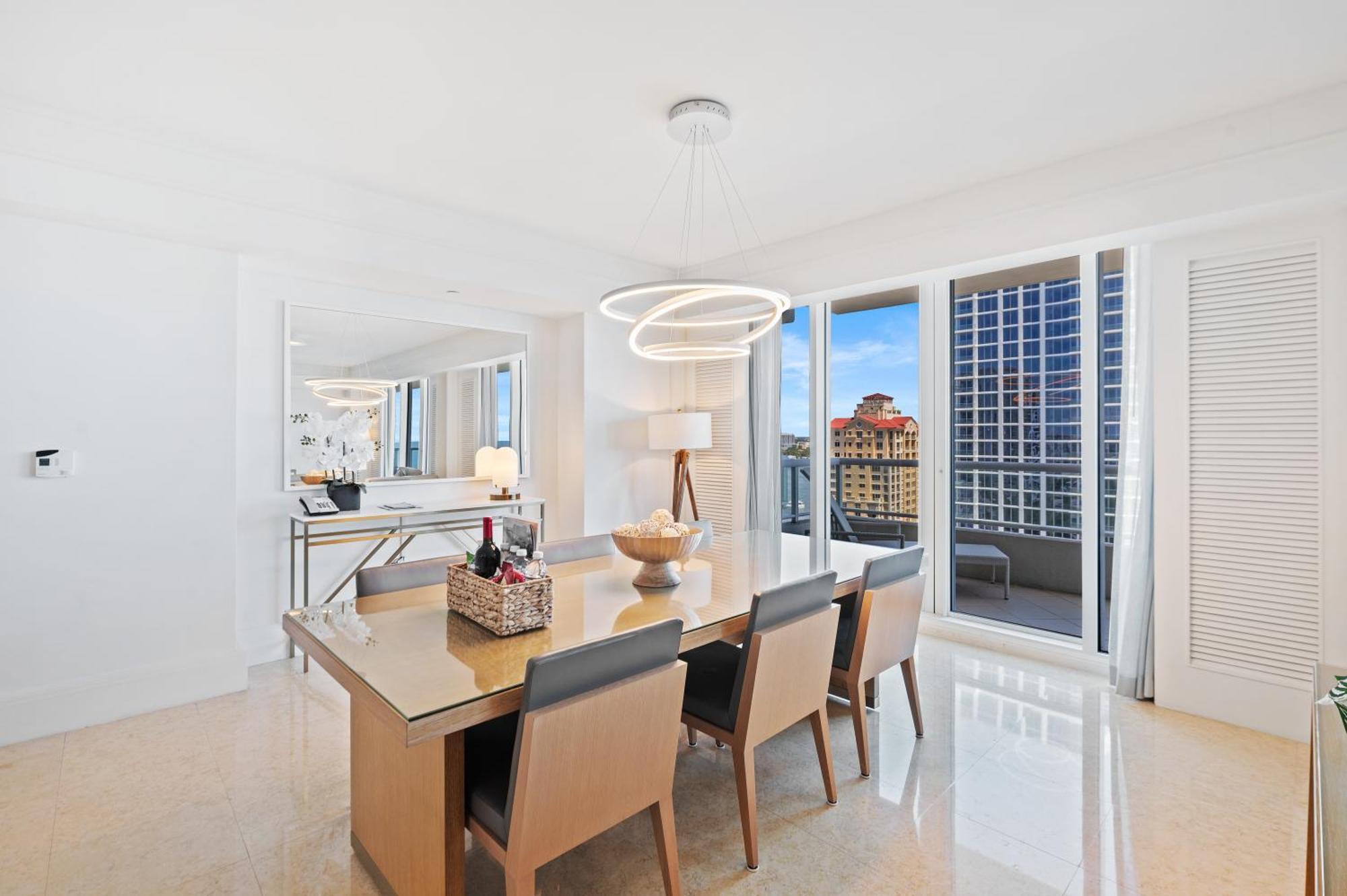 Ritz-carlton Luxury Oceanview 3-bedroom * Fort Lauderdale