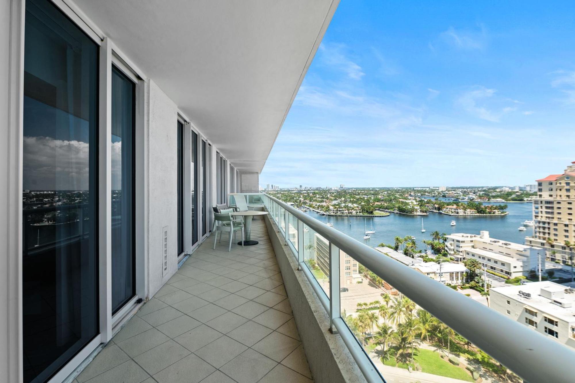 Apartment Ritz-carlton Luxury Oceanview 3-bedroom Fort Lauderdale