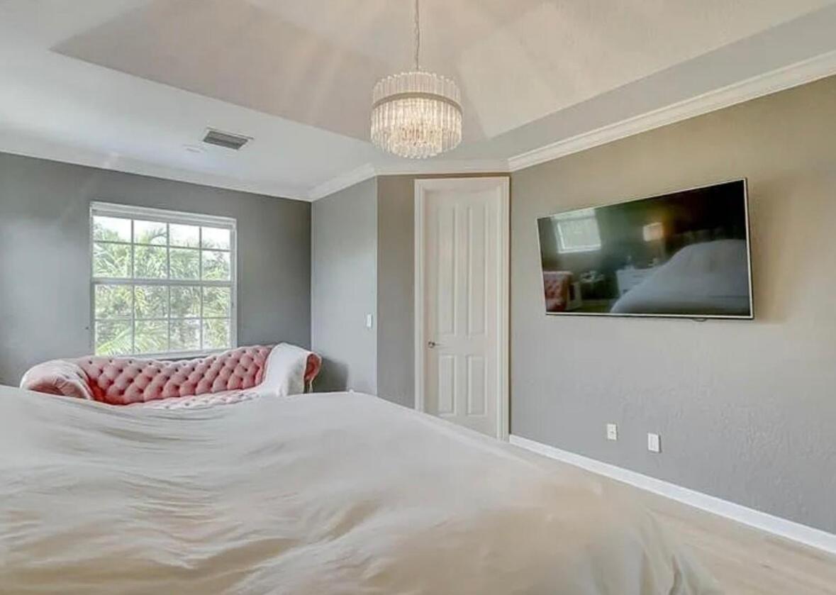 Mins To Olas With Heated Pool, Near & Dining *