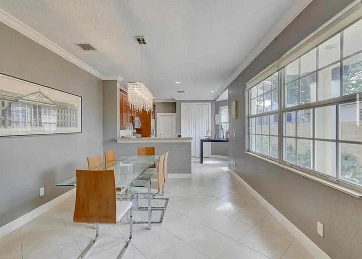 Holiday home Mins To Olas With Heated Pool, Near & Dining Fort Lauderdale