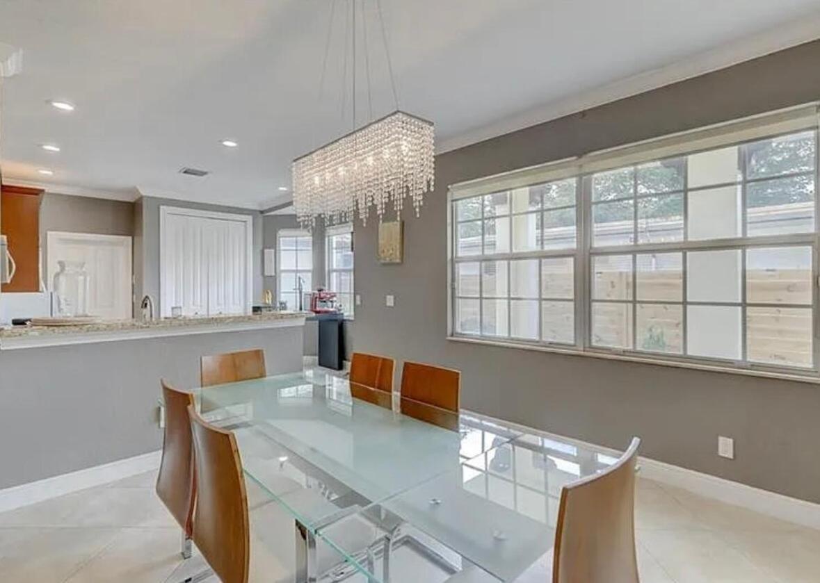 Holiday home Mins To Olas With Heated Pool, Near & Dining Fort Lauderdale