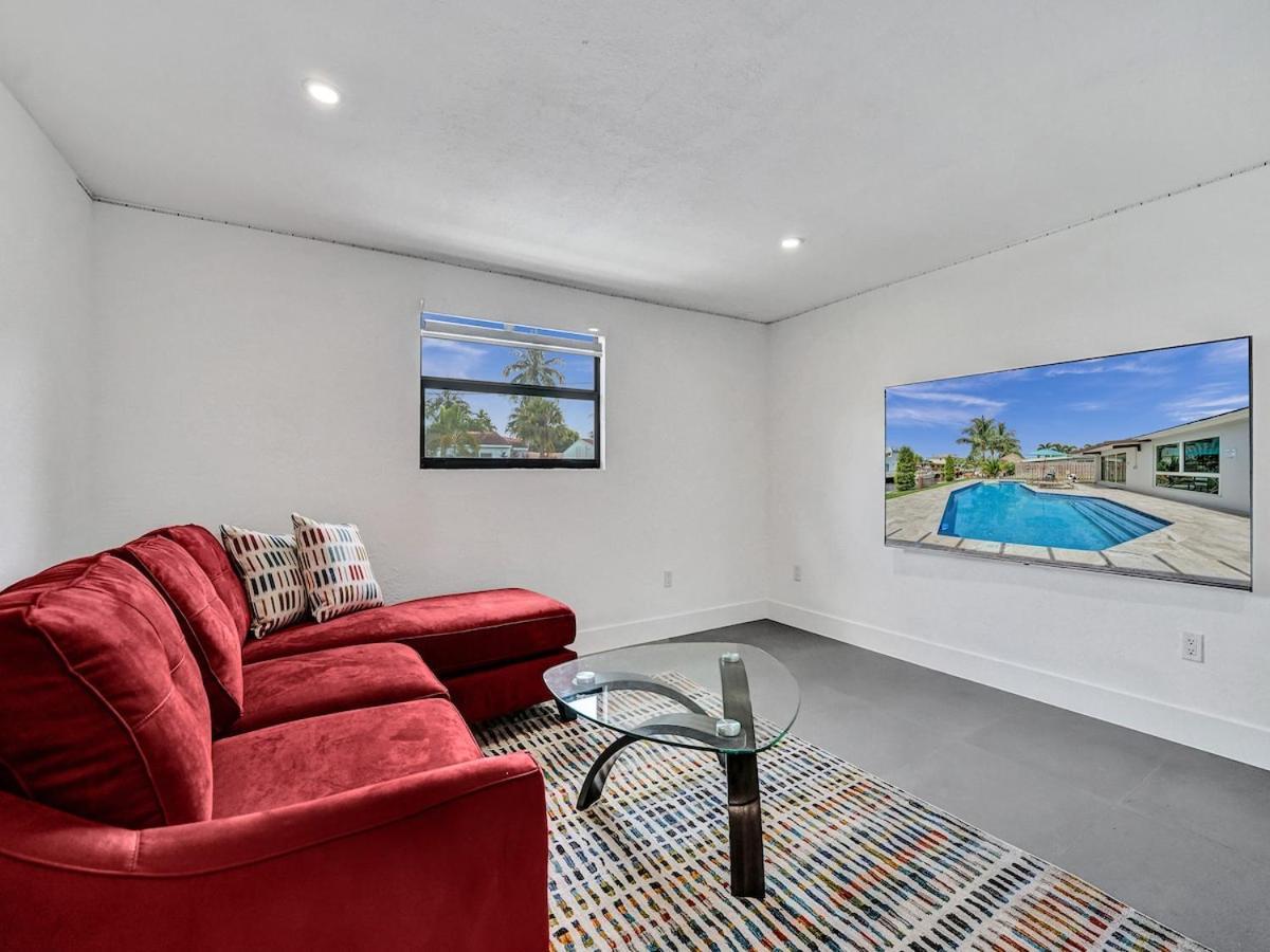 Holiday home Sandy's Sunshine Oasis