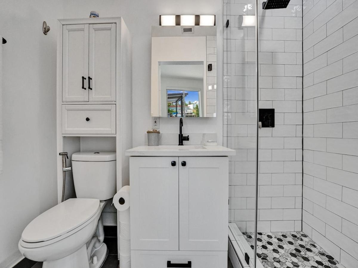 Sandy's Sunshine Oasis Holiday home Fort Lauderdale