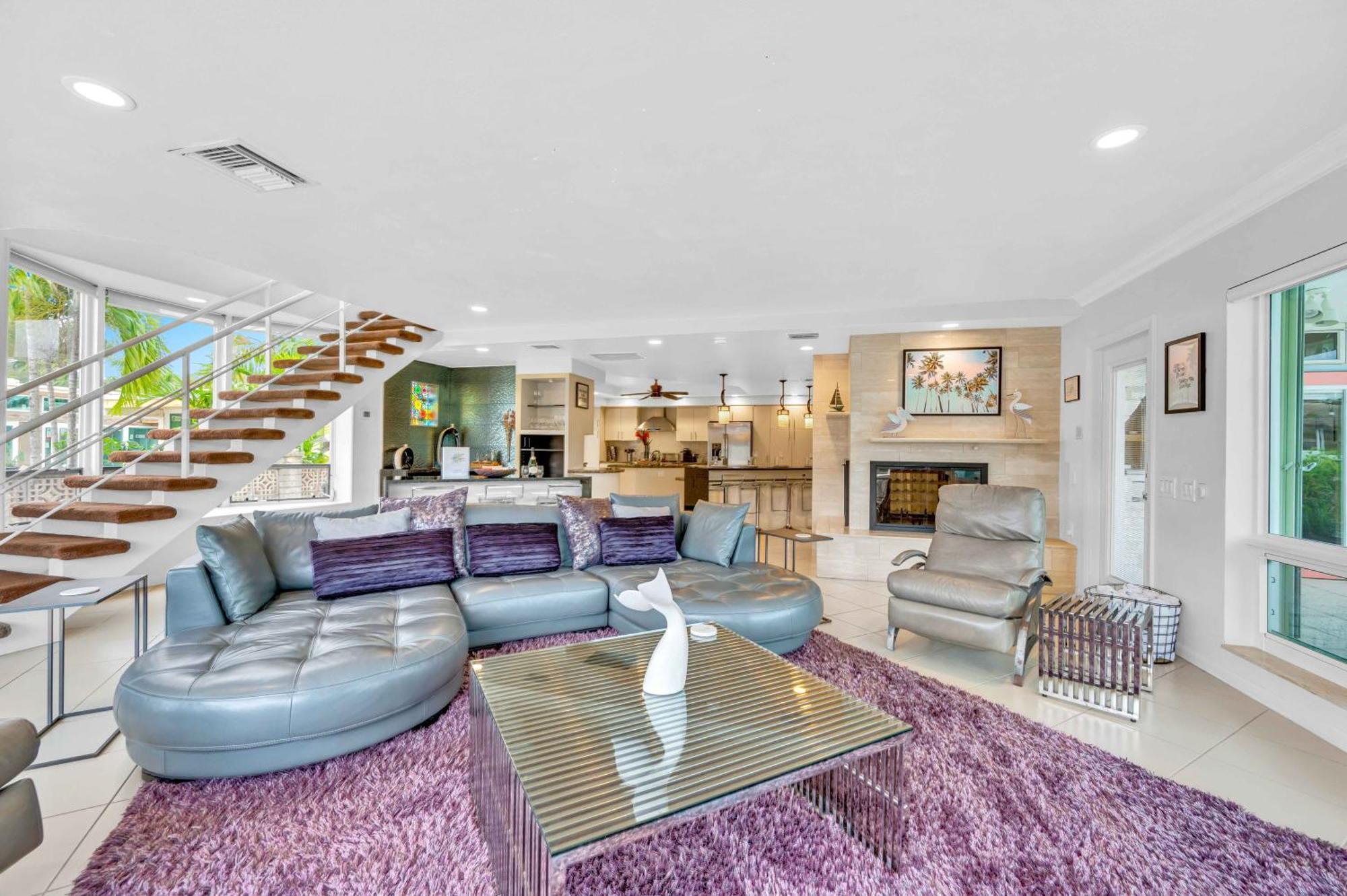 Secluded Retreat Heated Pool Dock Access Quiet Neighborhood Saltaire Key Resldences Holiday home