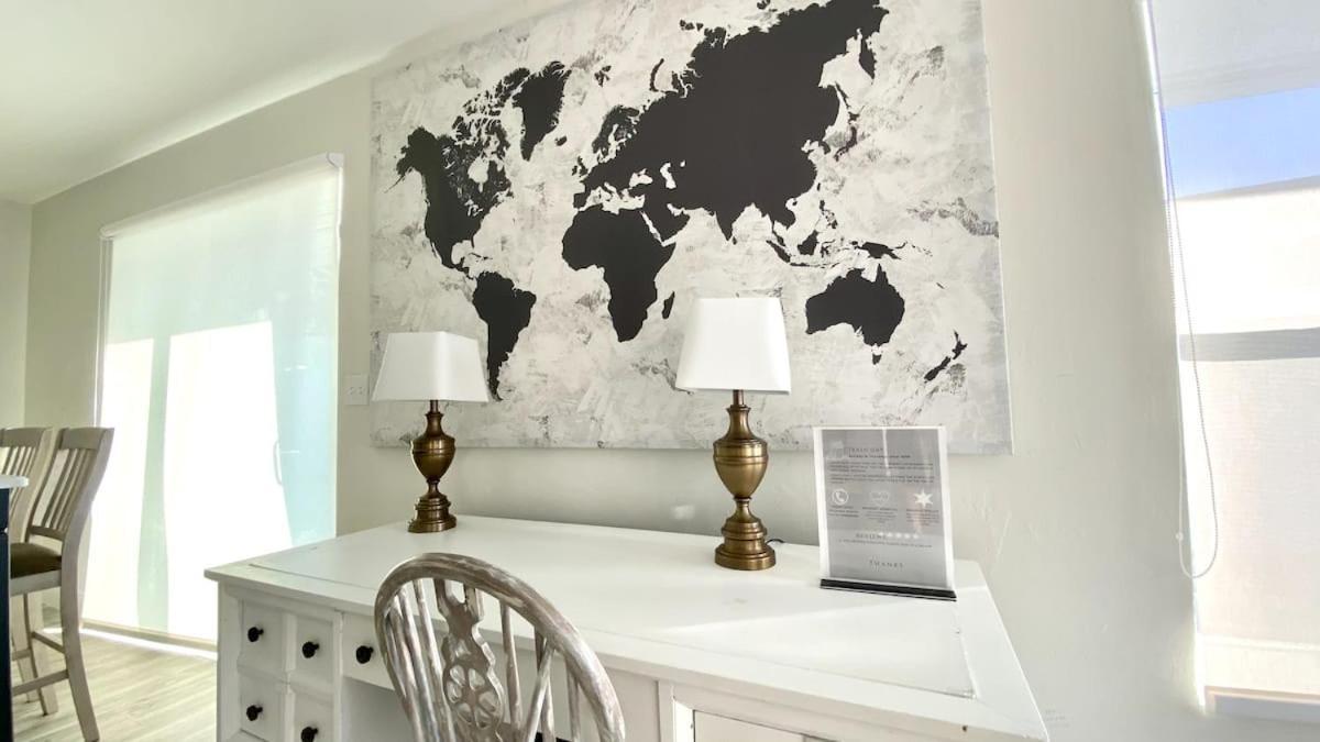 Holiday home Family House 2 Blocks From The 2b2b