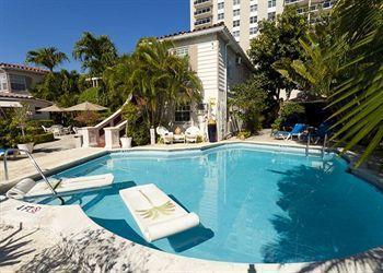 La Casa Hotel