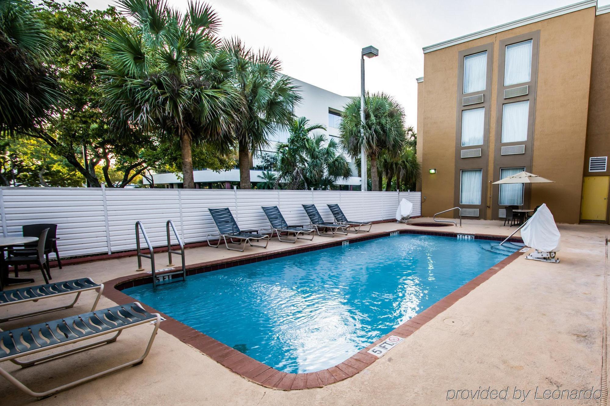 Comfort & Lauderdale West Turnpike Fort Lauderdale
