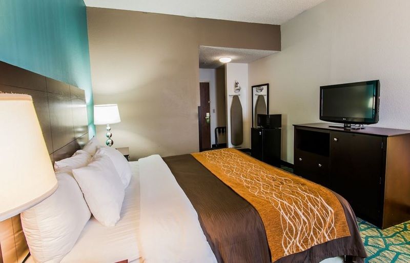 Comfort & Lauderdale West Turnpike Fort Lauderdale
