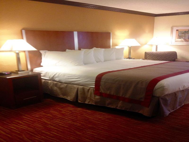 Western Ft Lauderdale I-95 Hotel 3*