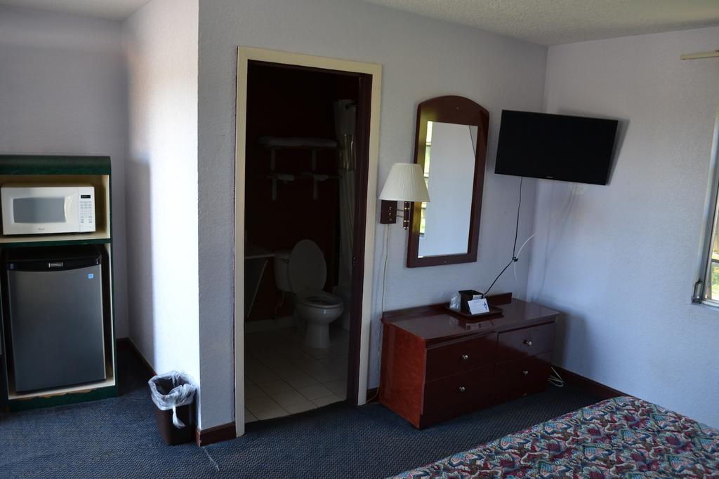 Motel Bali Hai 2*