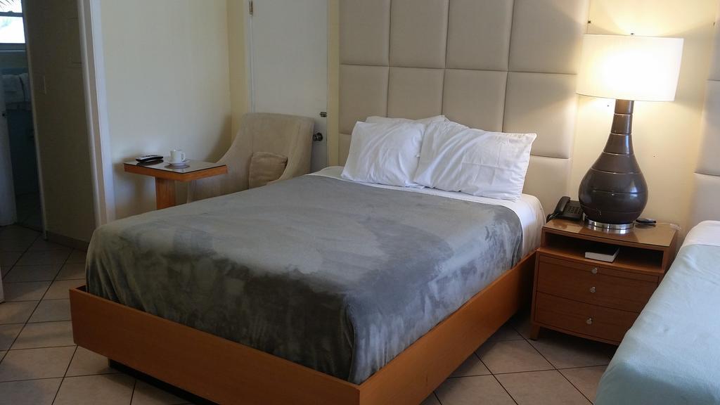 Motel Ocean Mile 2*