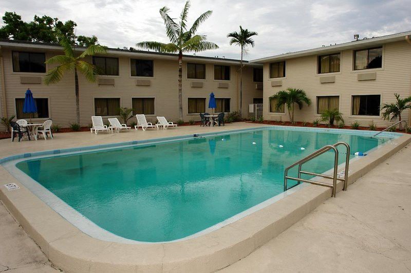 Hotel 6-fort Lauderdale, Fl
