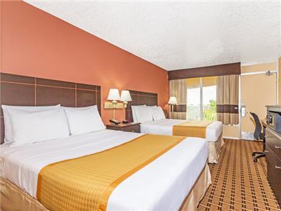 Days By Wyndham Lauderdale-oakland Park Airport N Hotel 2*