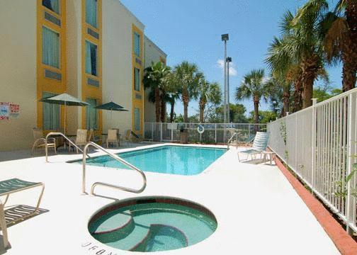Hotel Comfort & Lauderdale West Turnpike Fort Lauderdale