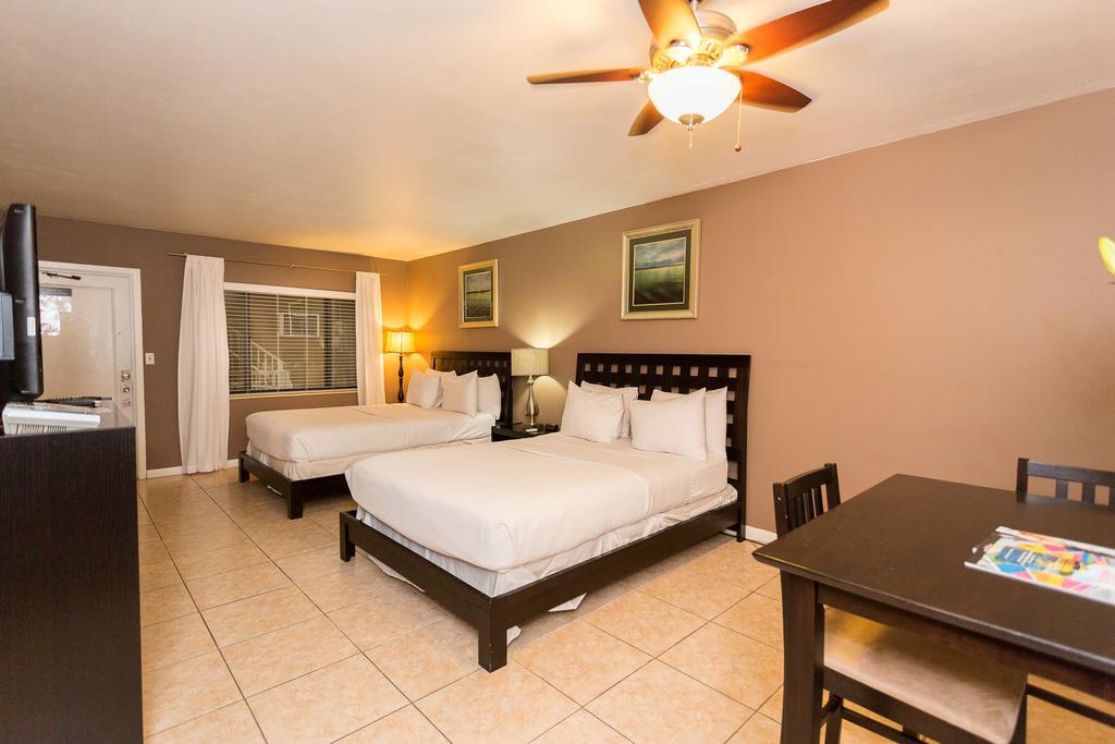 Granada Inn 4*